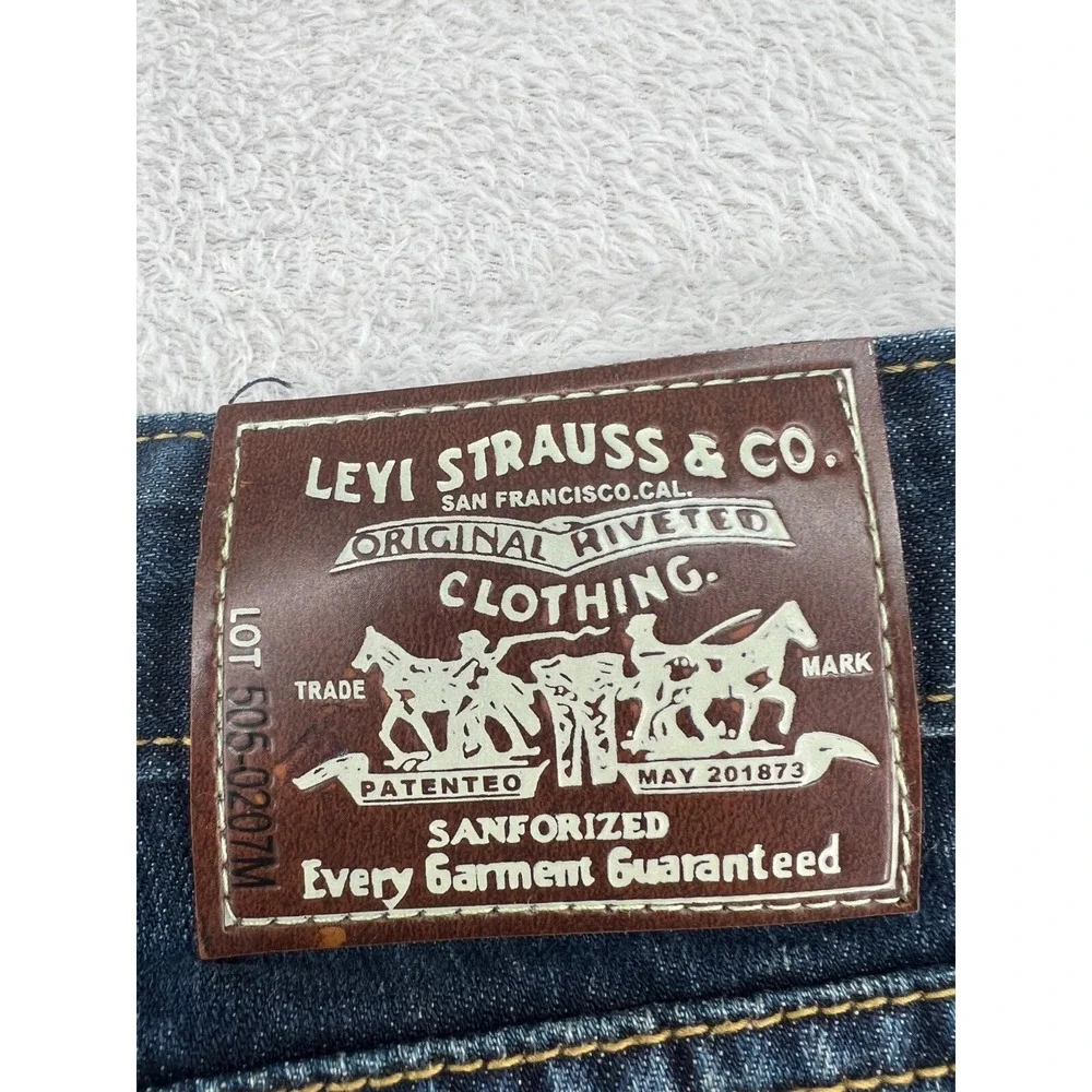 VTG Levi's 505 Jeans Mens Sz 34x32 Dark Wash Gold Stitch Distressed